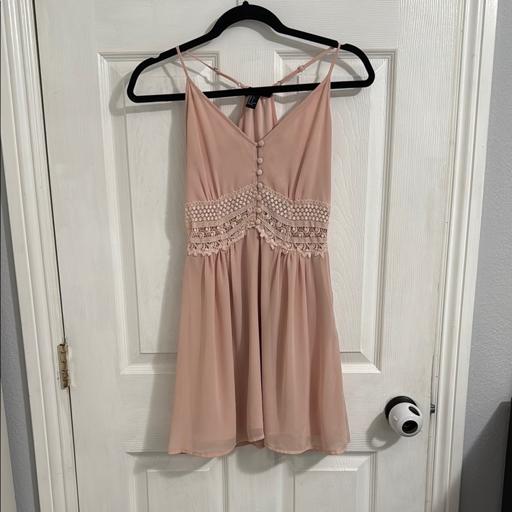 Chic Blush Pink Dress with Lace Detail